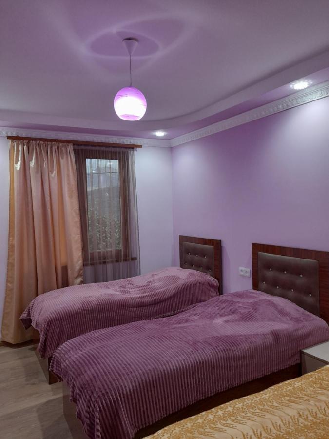 Alexmila Bed & Breakfast Tat'ev Eksteriør bilde